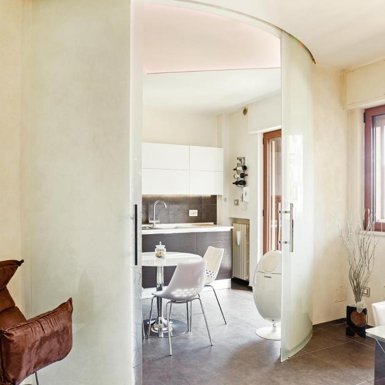 GuestHost - Bari Airport Seaview Apartment - Appartamento con 2 Camere da Letto - 4