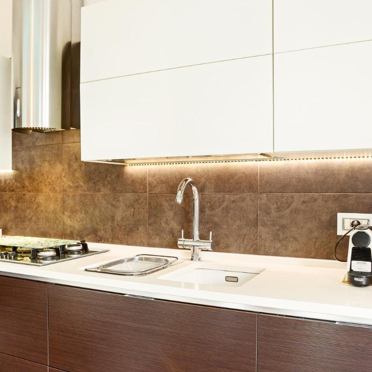 GuestHost - Bari Airport Seaview Apartment - Appartamento con 2 Camere da Letto - 12