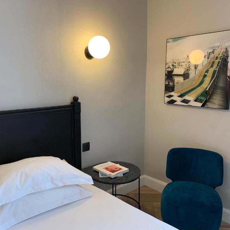 Hôtel L'orque Bleue - Chambre Triple - 1