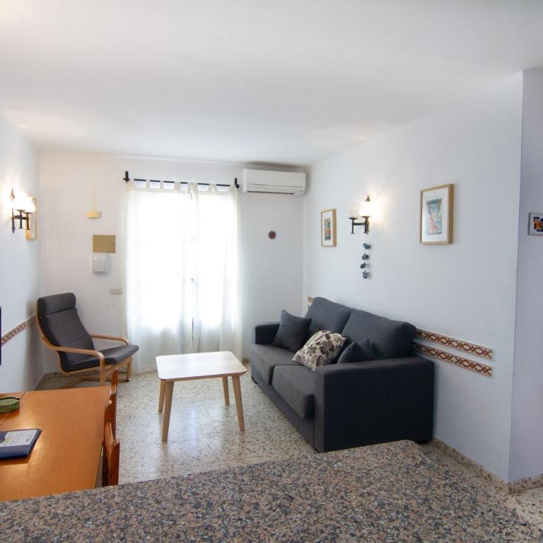 Capuchinos 4 - Apartamento con vistas al jardín - 1