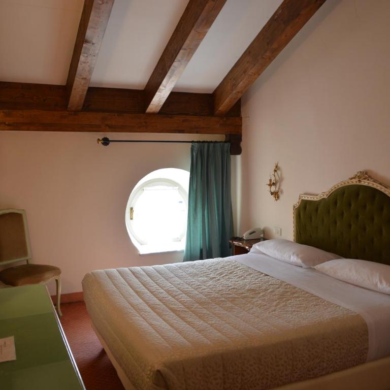 Grand Hotel Liberty - Camera Matrimoniale Economy - 3