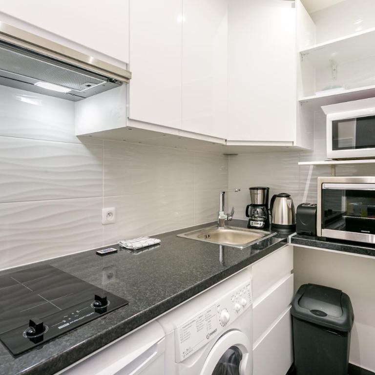 Marais Saint Paul Ecouffes with AC - Appartement Standard - 9