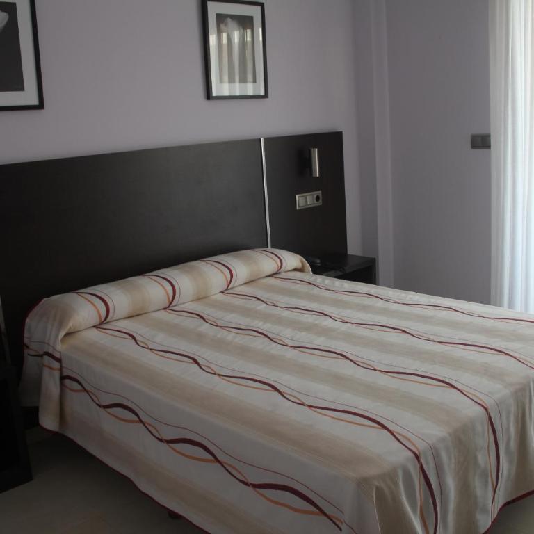 Hotel A Bota - Habitación Doble adaptada para personas con movilidad reducida - 2