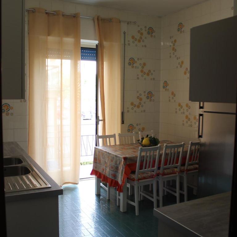 Maison Flavia - Three-Bedroom Apartment - 20