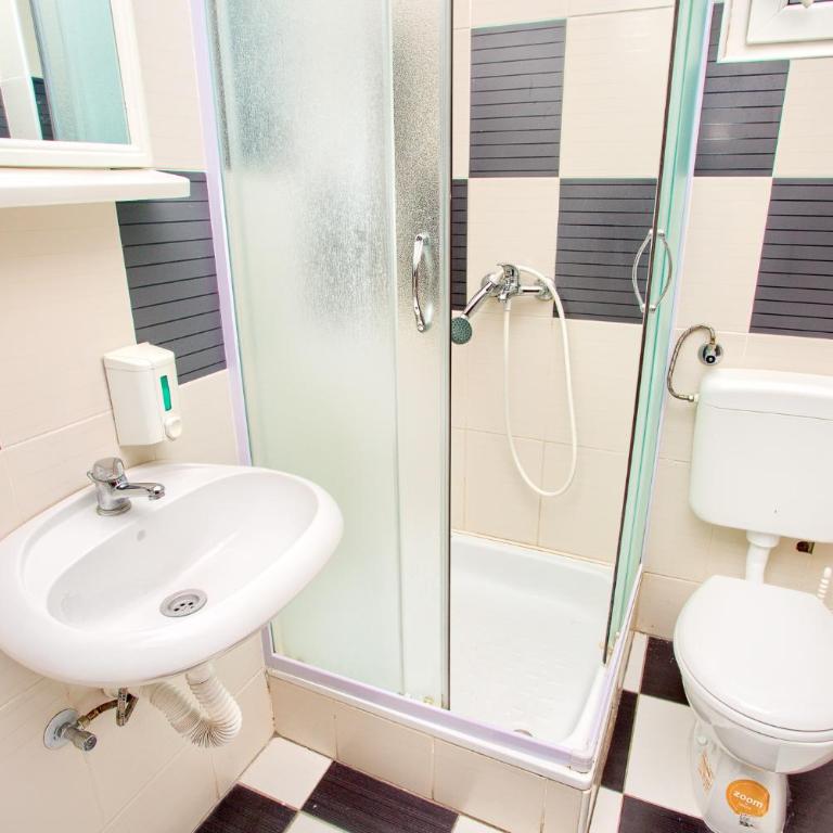 Apartments Porto Bjelila - Studio sa Balkonom i Pogledom na More (4 Odrasle Osobe) - 24