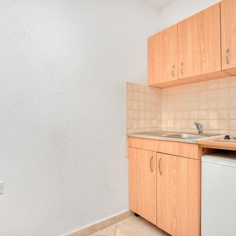 Apartments Porto Bjelila - Studio sa Balkonom (3 Odrasle Osobe) - 5