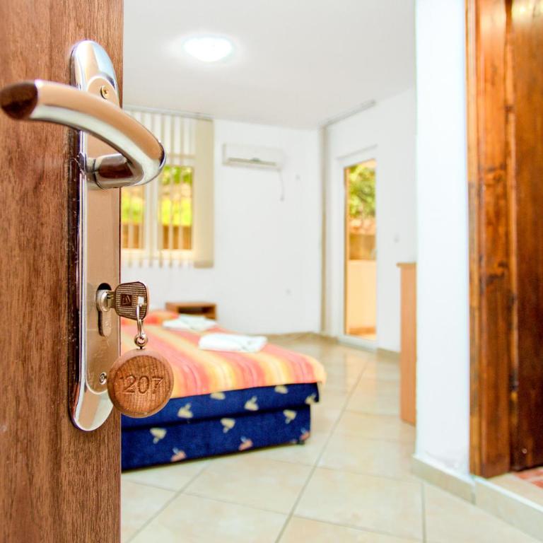 Apartments Porto Bjelila - Studio sa Balkonom (3 Odrasle Osobe) - 12