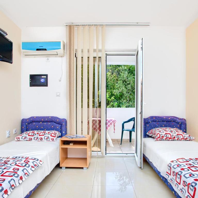 Apartments Porto Bjelila - Studio Apartman - 1