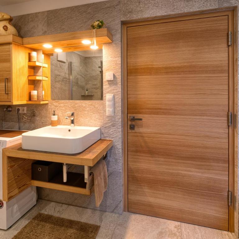 Chalet Schwarzenstein - Appartamento con Terrazza - 4