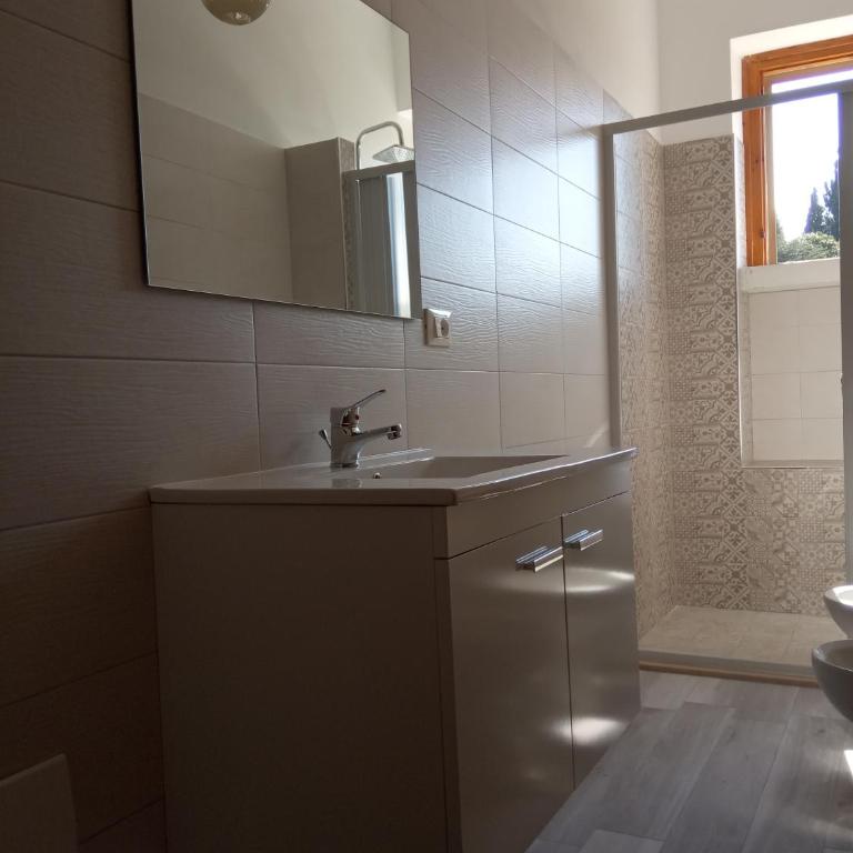 Le dimore di Flora Charme - Appartamento con 2 Camere da Letto - 6