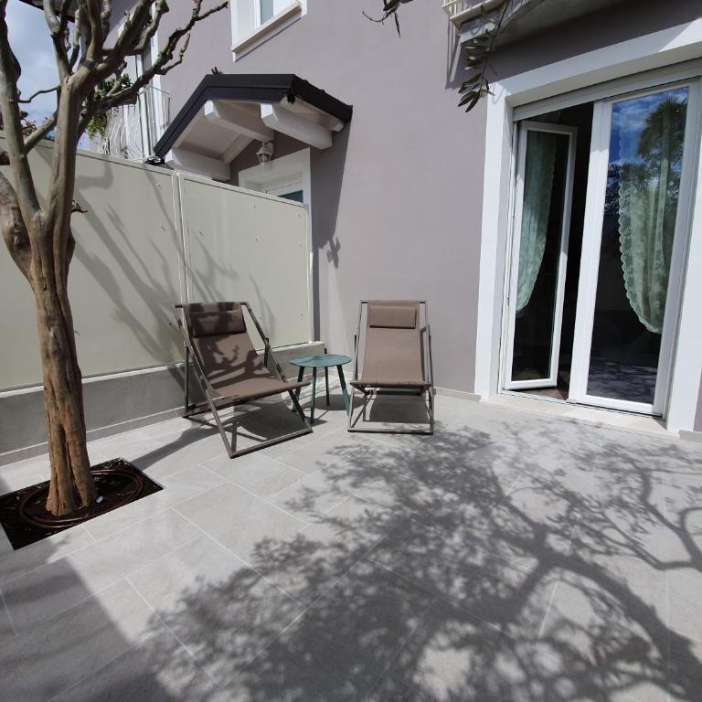 Romantic Home - Camera Matrimoniale con Patio - 9