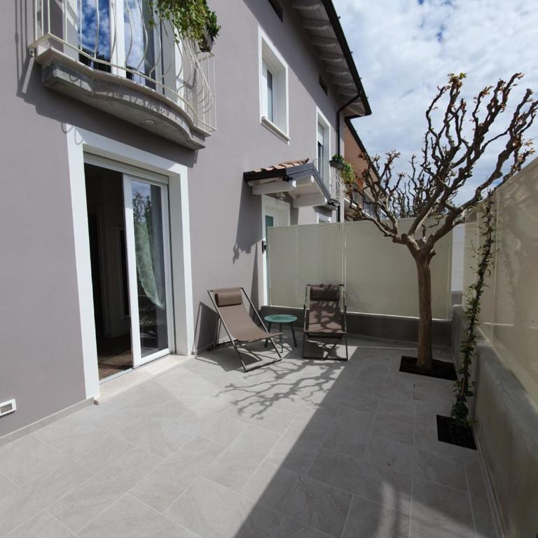 Romantic Home - Camera Matrimoniale con Patio - 8