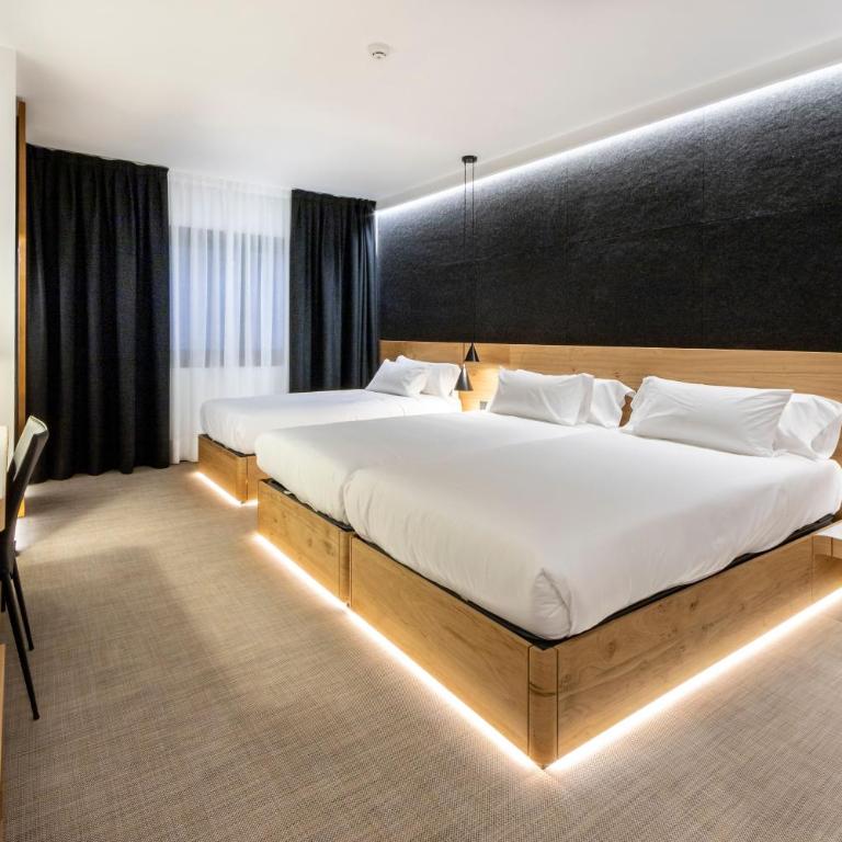 Hotel Silgar 92 - Habitación Triple Estándar - 1