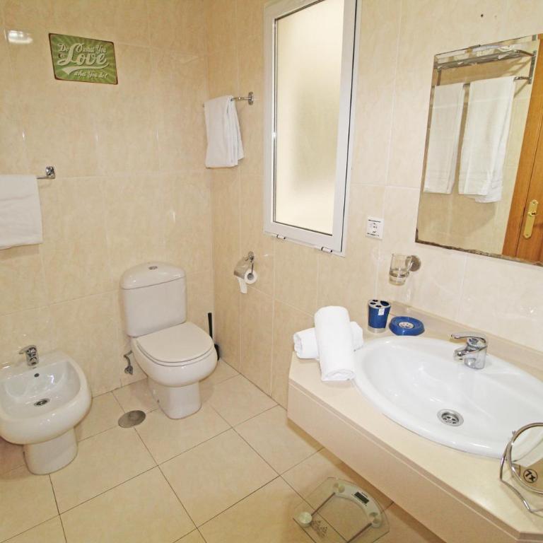 Súper céntrico, luminoso, amplio, terrazas y patio - Two-Bedroom Apartment - 26