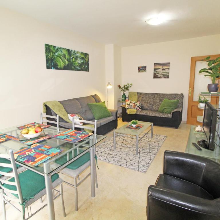 Súper céntrico, luminoso, amplio, terrazas y patio - Two-Bedroom Apartment - 8