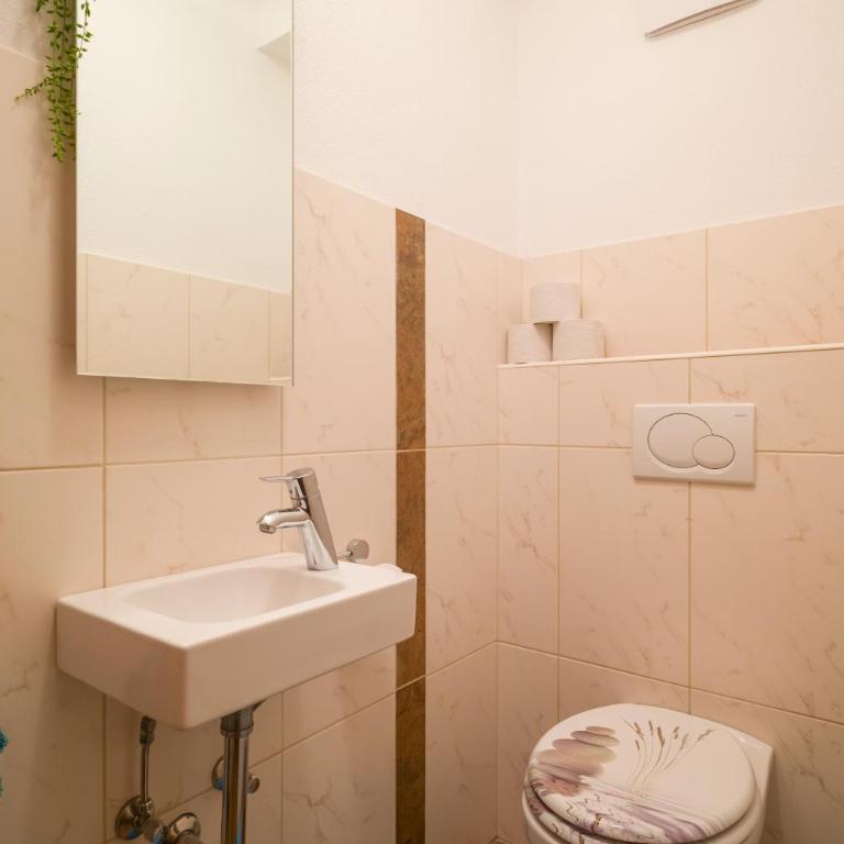 Appartement Hoschek - Two-Bedroom Apartment - 7