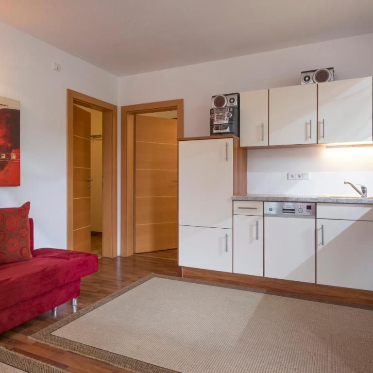 Appartement Hoschek - Two-Bedroom Apartment - 8