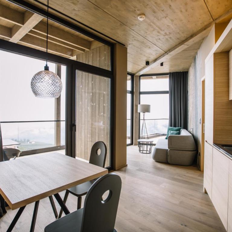 Panoramic Suites Winzerhöhe - Suite Deluxe - 9