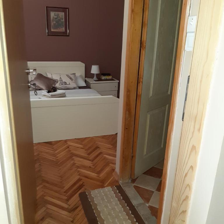 Apartments Ant - Apartman sa Tušem - 5