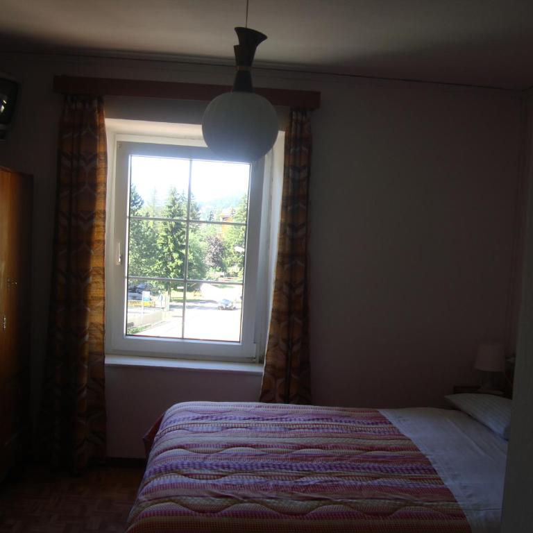 Albergo Rizzi - Camera Matrimoniale/Doppia con Letti Singoli - 2