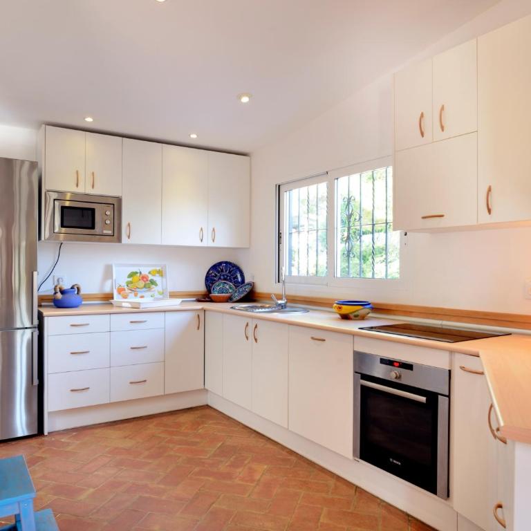 MADROÑOS by Danlux Invest - Villa con piscina privada - 19