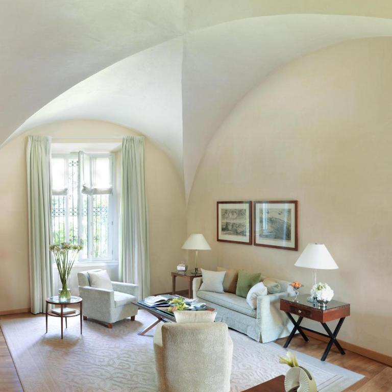 Four Seasons Hotel Milano - Suite Cloister King - 3