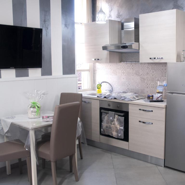 Voglia di Napoli - Monolocale Familiare - 10