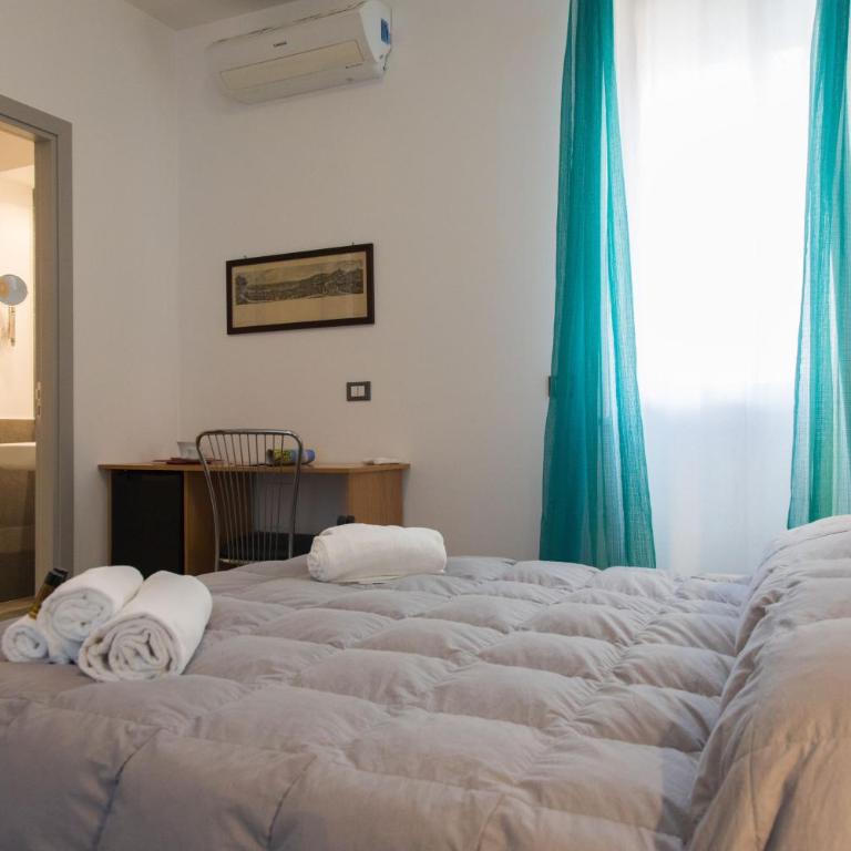 My Way - Suite - Rooms - Palazzo San Matteo - Camera Deluxe - 13