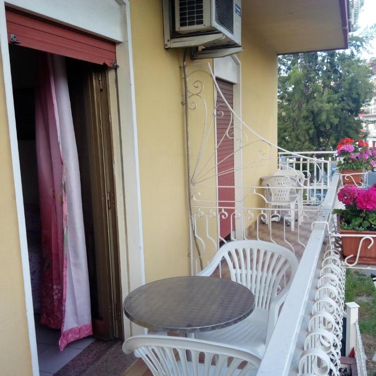 Hotel Eliseo - Camera Matrimoniale/Doppia con Letti Singoli con Letto Supplementare - 11