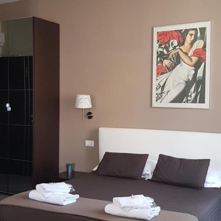 Mia Suites - Camera Matrimoniale - 1