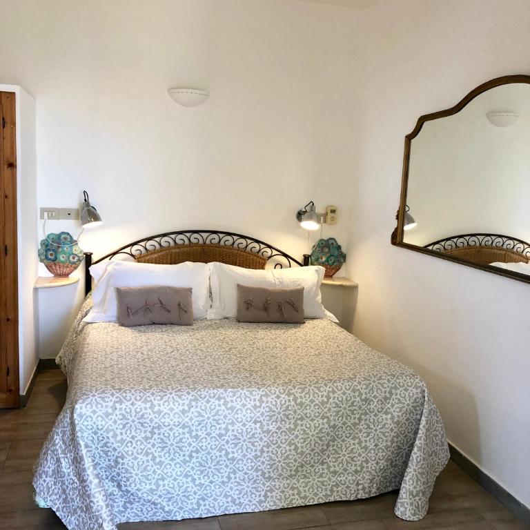 Residence Terra Rossa Taormina - Camera Matrimoniale Piccola - 2