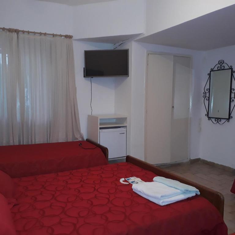 Hotel San Carlos - Habitación cuádruple - 1