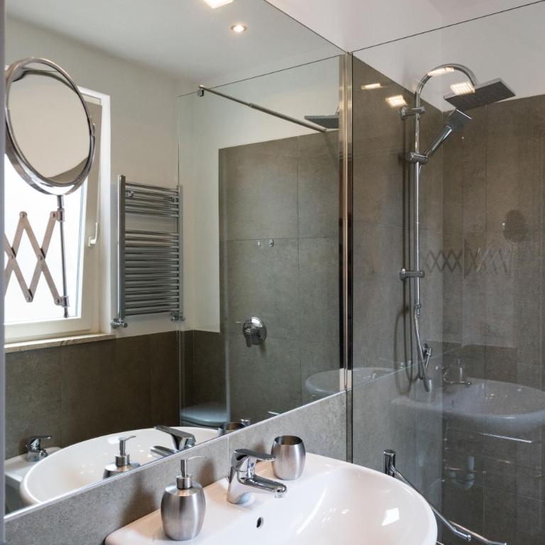 Overseas - Penthouse with terrace - Attico - Palazzo San Matteo - Appartamento con Terrazza - 11