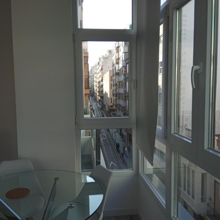 Alicante Center Apart - Two-Bedroom Apartment - 36