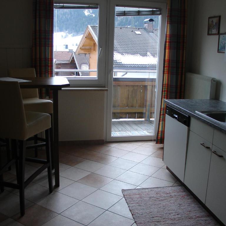 Hotel Steiger - Deluxe Apartment mit 3 Schlafzimmern (4-6 Erwachsene) - 3