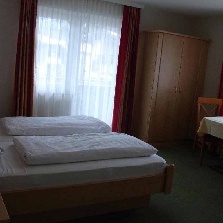 Hotel Steiger - Deluxe Apartment mit 3 Schlafzimmern (4-6 Erwachsene) - 4