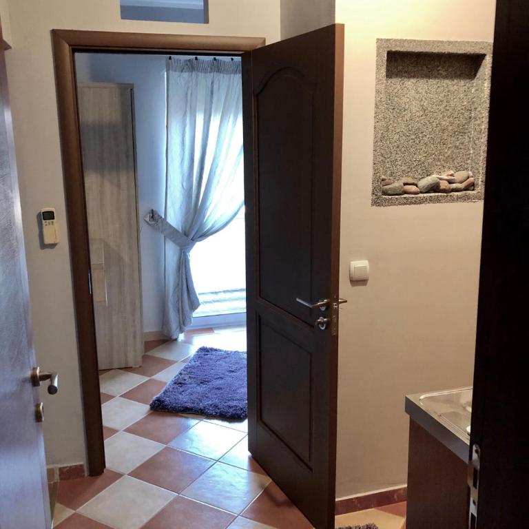 Apartments Tati - Apartman sa 2 Spavaće Sobe i Balkonom - 5