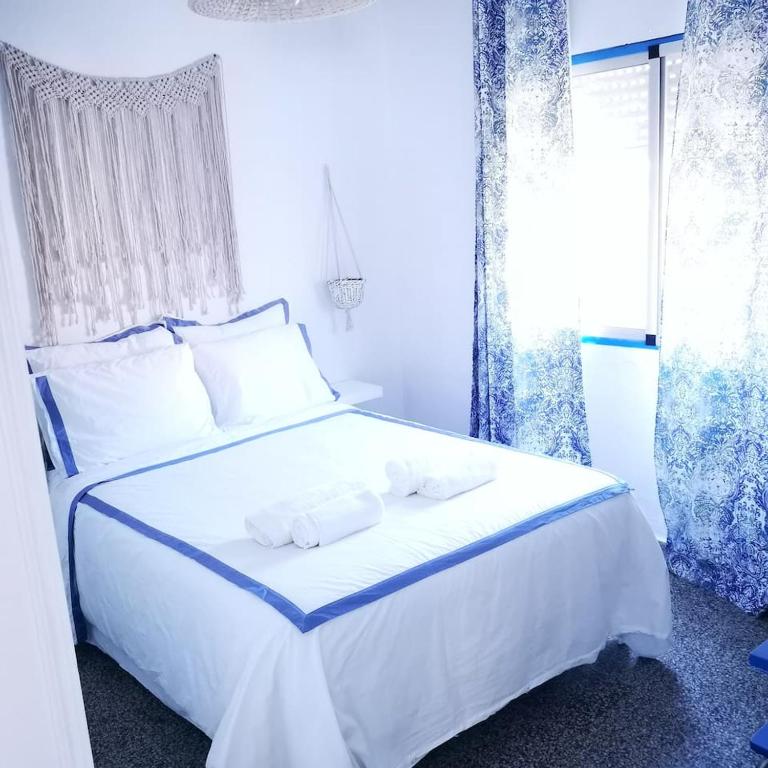 Family Penthouse Duplex 3 BDR & Private Terrace - Three-Bedroom Apartment - 9