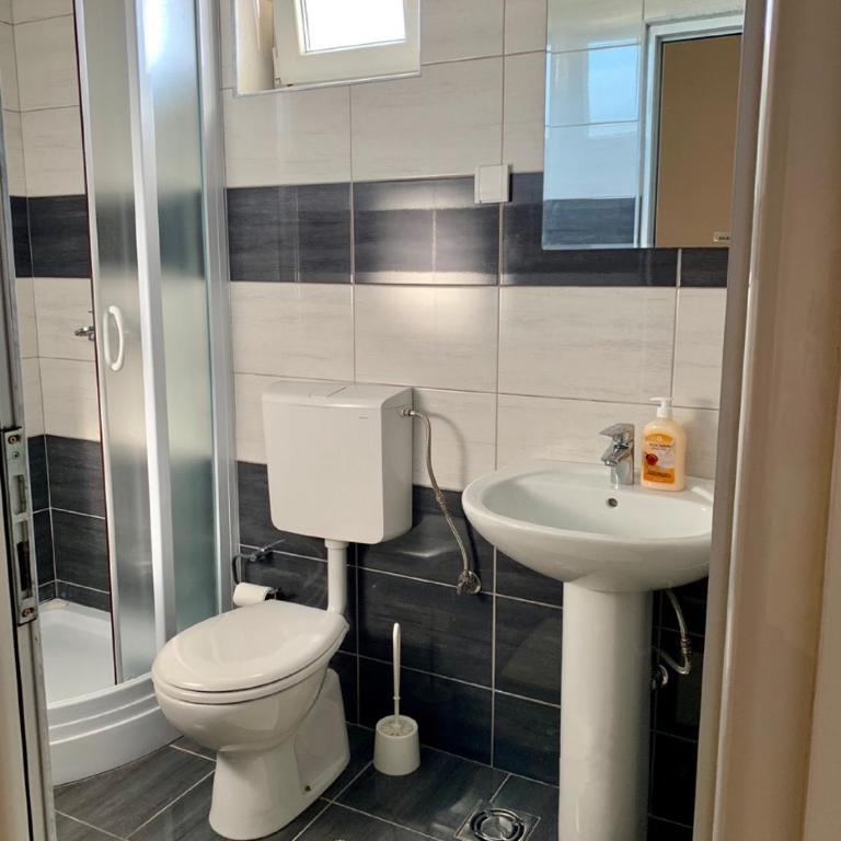 Guesthouse Orlović - Apartman (3 Odrasle Osobe) - 15