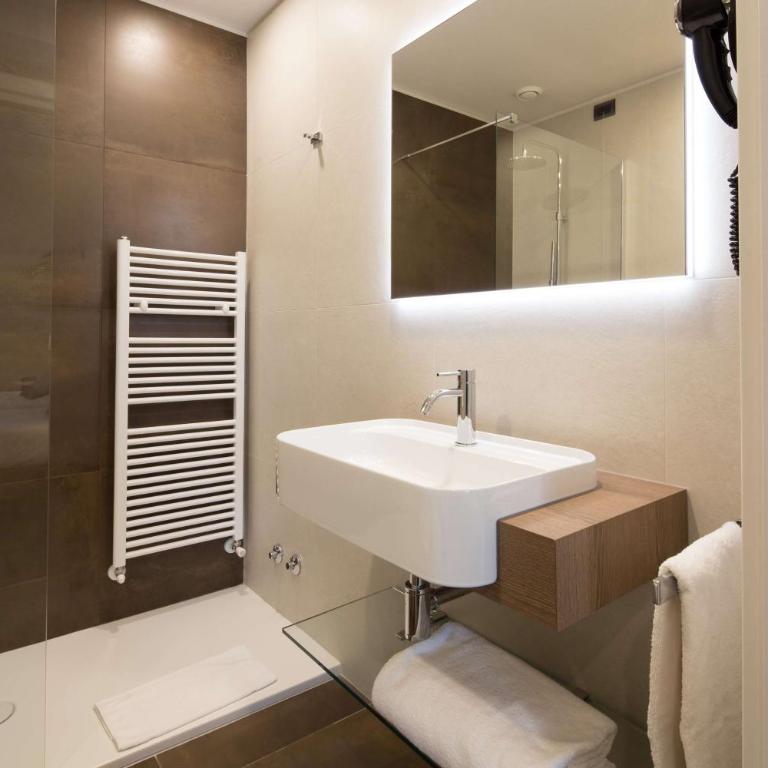 Best Western Plus Royal Superga Hotel - Standard Twin Room - 2