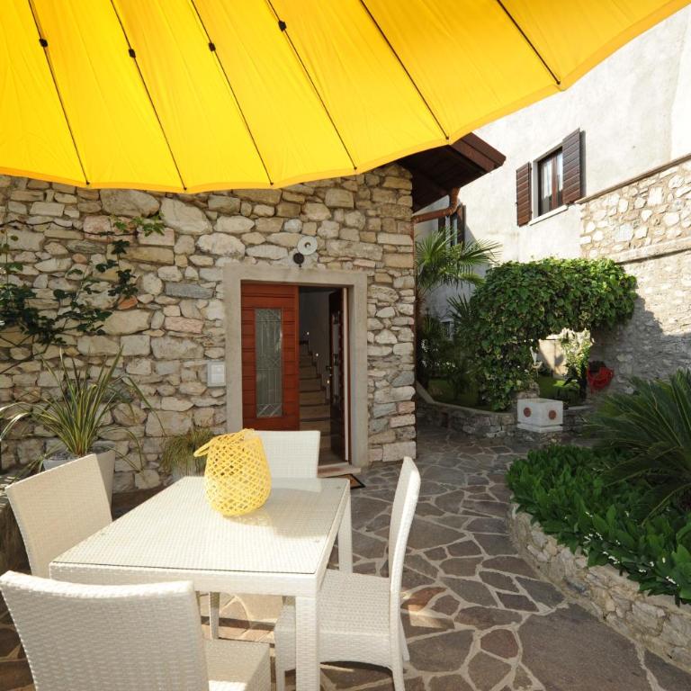 Bella Vacanza Limone - Casa con 2 Camere da Letto - 6