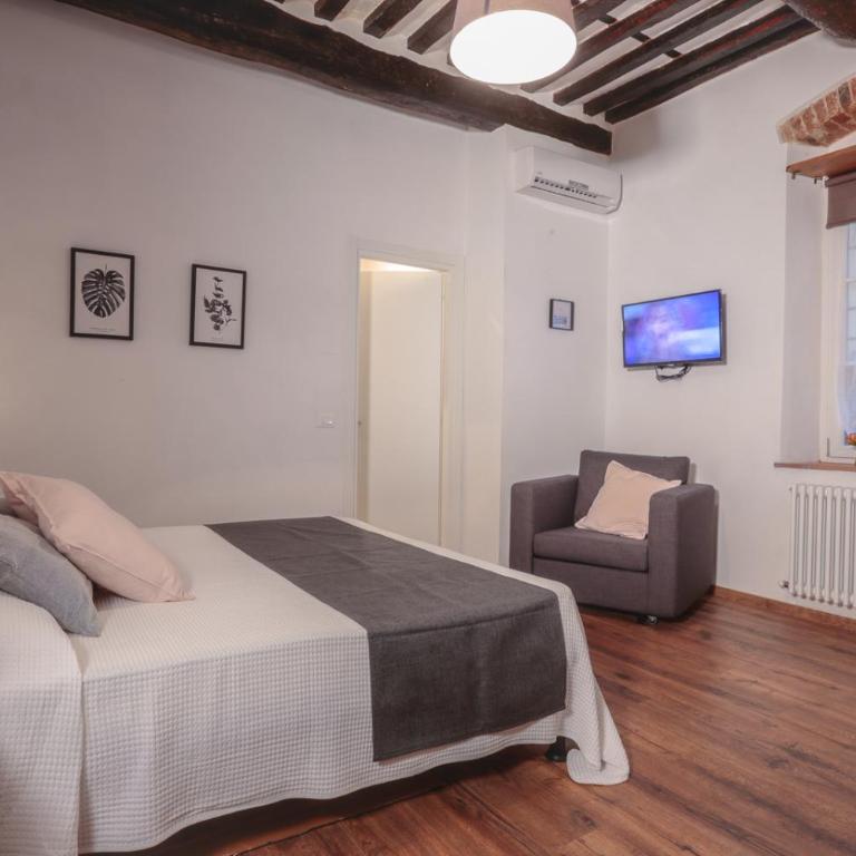 San Pierino Charming Rooms - Camera Matrimoniale con Letto Supplementare - 1