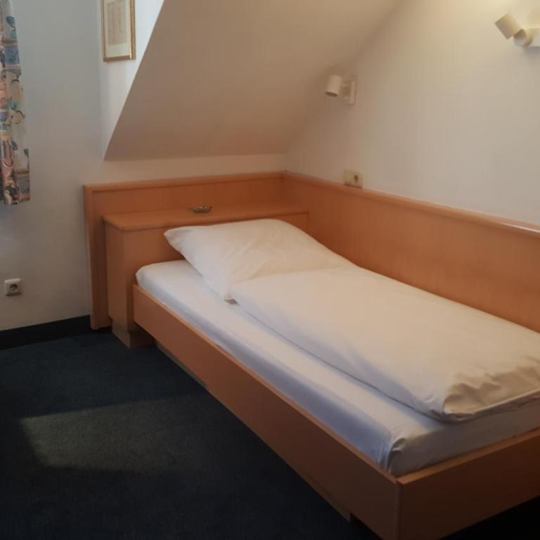 ARRIVEL Hotel am Bergson - Einzelzimmer - 1