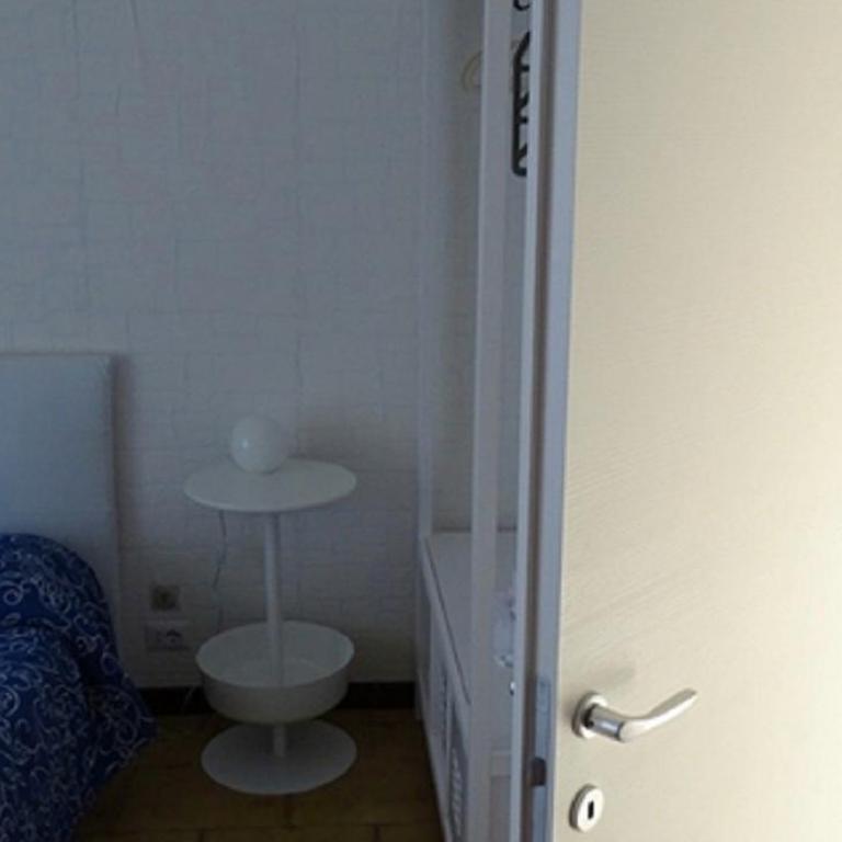 Casa Papapietro - Double Room with Private Bathroom - 5