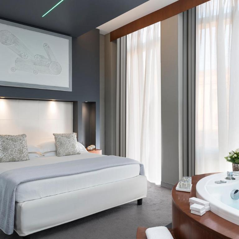 Hotel Metropolis - Suite - 1