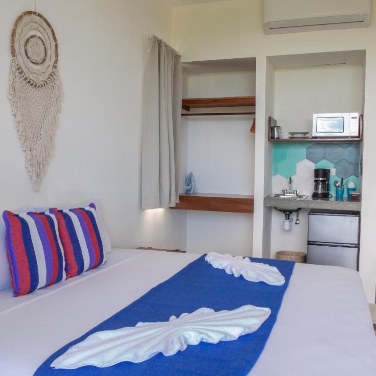 Suites Cielo y Mar - Suite with Sea View - 2