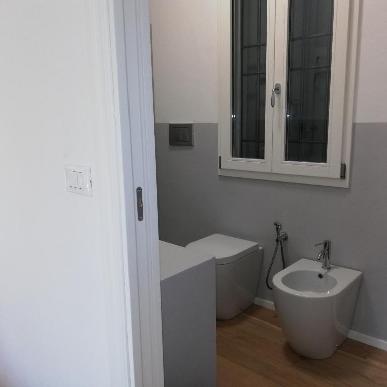 Stop Over BLQ - Camera Matrimoniale con Bagno Privato - 6