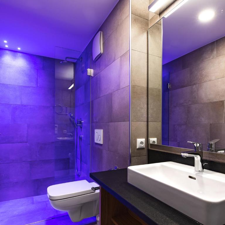Hotel Auszeit - Doppelzimmer mit Balkon - 4