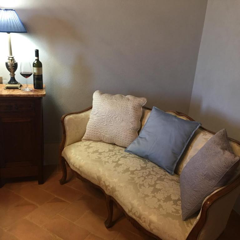 Cordella In Valdorcia Truffle and Olive Oil Resort - Deluxe Suite mit Queensize-Bett - 6
