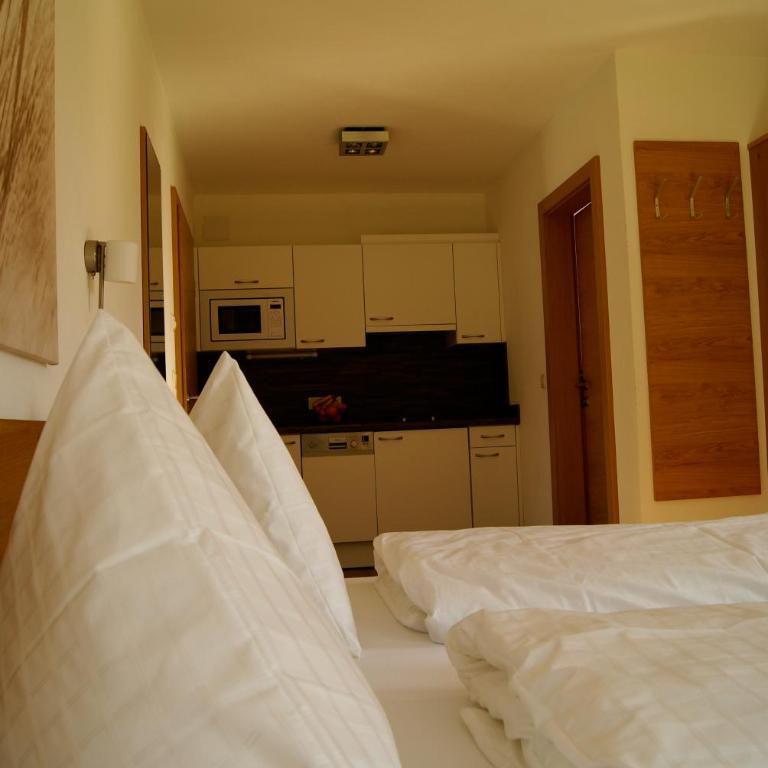 Haus Bergleben - Studio mit Balkon - 8